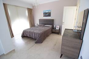 Villa Helios 1 by Elm