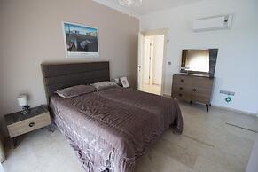 Villa Helios 1 by Elm