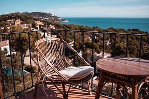 Beautiful Studio with Brilliant Views