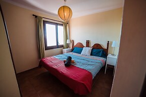 Beautiful Studio with Brilliant Views