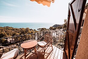 Beautiful Studio with Brilliant Views