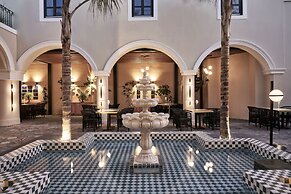 Katikies Garden Santorini - The Leading Hotels Of The World