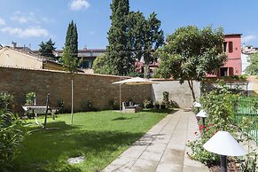 Frími Boutique Rooms B&B