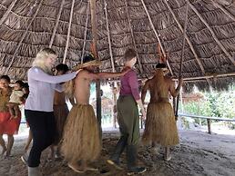 Amazon Queen Lodge