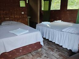 Amazon Queen Lodge