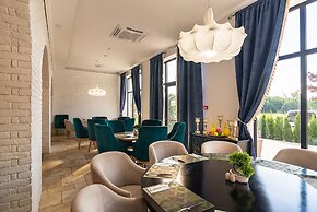 Eco Therma Village - Free Parking & Private Beach & Mineral Pool