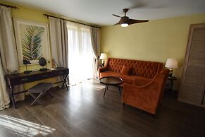 Eco Therma Village - Free Parking & Private Beach & Mineral Pool