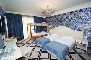 Eco Therma Village - Free Parking & Private Beach & Mineral Pool