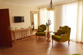 Eco Therma Village - Free Parking & Private Beach & Mineral Pool