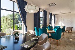 Eco Therma Village - Free Parking & Private Beach & Mineral Pool