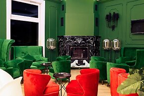 Eco Therma Village - Free Parking & Private Beach & Mineral Pool