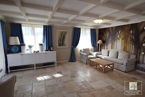 Eco Therma Village - Free Parking & Private Beach & Mineral Pool