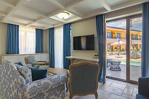 Eco Therma Village - Free Parking & Private Beach & Mineral Pool