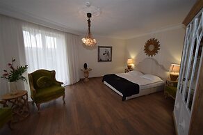 Eco Therma Village - Free Parking & Private Beach & Mineral Pool