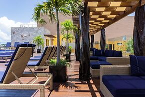 Condo Lunada by Bric