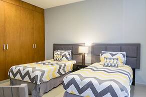 Condo Lunada by Bric