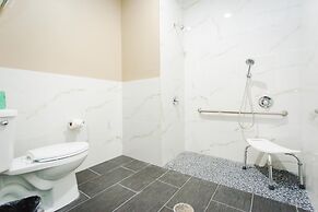 Budget Host Inn and Suites