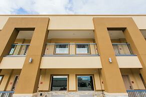 Budget Host Inn and Suites