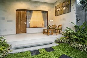 Sandi Agung Villa Bidadari
