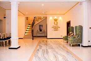 Negombo New Queen's Palace