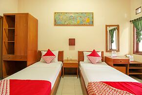 OYO 370 Hotel Sofia Pangandaran