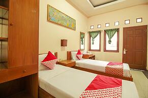 OYO 370 Hotel Sofia Pangandaran