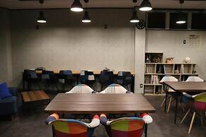 FUJI GUESTHOUSE AO - Hostel