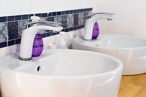 FUJI GUESTHOUSE AO - Hostel