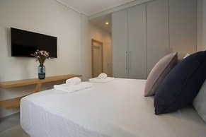 LeGeo-Luxurious Athenian Apartment
