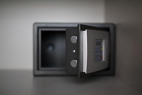 LeGeo-Luxurious Athenian Apartment