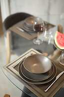 LeGeo-Luxurious Athenian Apartment