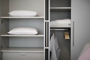 LeGeo-Luxurious Athenian Apartment