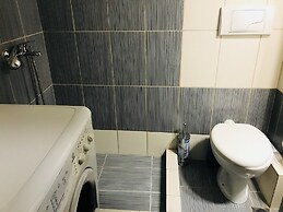 Merilyn Central Apartment