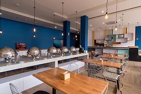 Capital O 436 Raz Residence