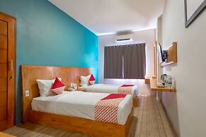 Capital O 436 Raz Residence