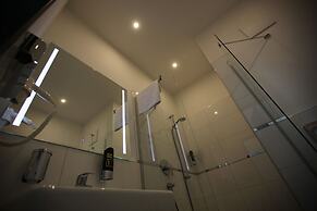 Hotel Starton am Ingolstadt Village