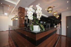 Hotel Starton am Ingolstadt Village