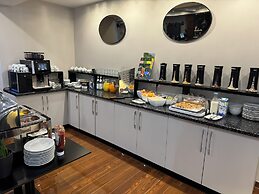 Hotel Starton am Ingolstadt Village