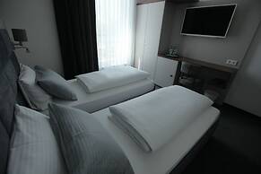 Hotel Starton am Ingolstadt Village