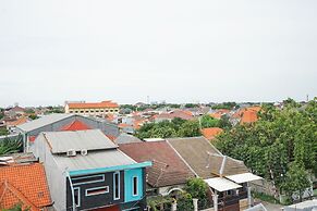 OYO 450 Semampir Residence