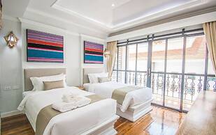 Lanna Oriental Hotel