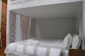 Lanna Oriental Hotel