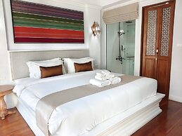 Lanna Oriental Hotel