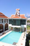 Lanna Oriental Hotel