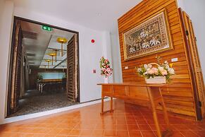 Lanna Oriental Hotel