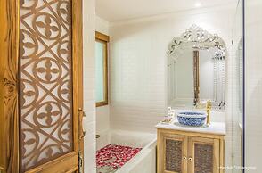 Lanna Oriental Hotel