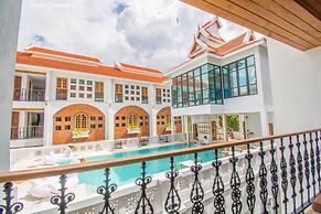 Lanna Oriental Hotel