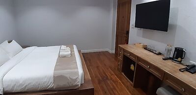 Lanna Oriental Hotel