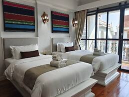 Lanna Oriental Hotel