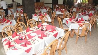 Jambo Travellers Hotel